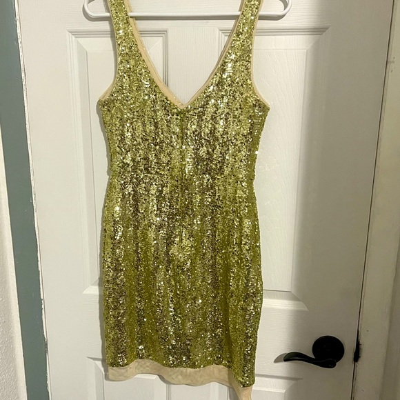 Mini Sequin dress - Picture 2 of 2